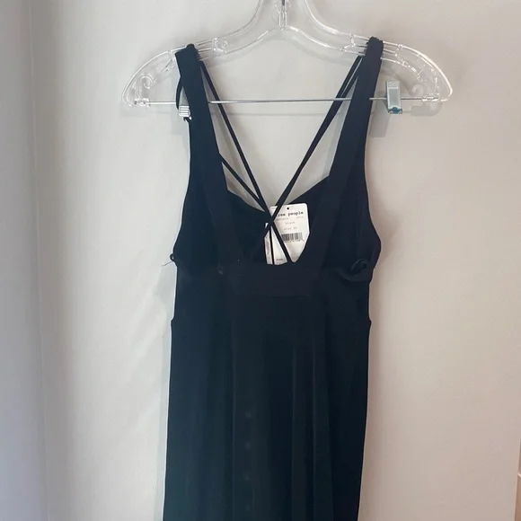 Free People Hypnotized Knit Maxi Dress Strappy Cutout NWT in Black size S - Picture 6 of 12